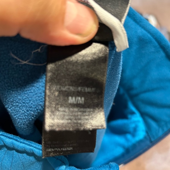 Women’s The North Face Jacket size medium - Picture 4 of 4